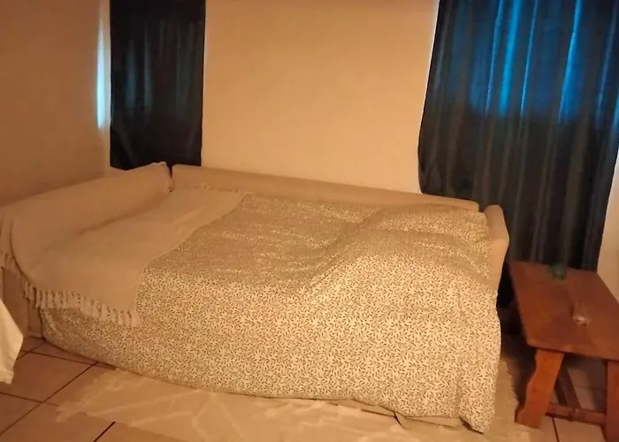 Rez-de-chaussée Avec Cour Apartamento