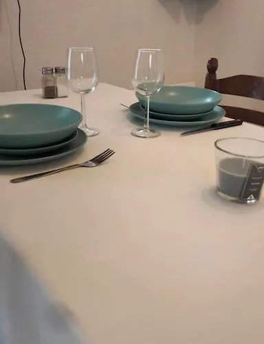 Apartamento Rez-de-chaussée Avec Cour *